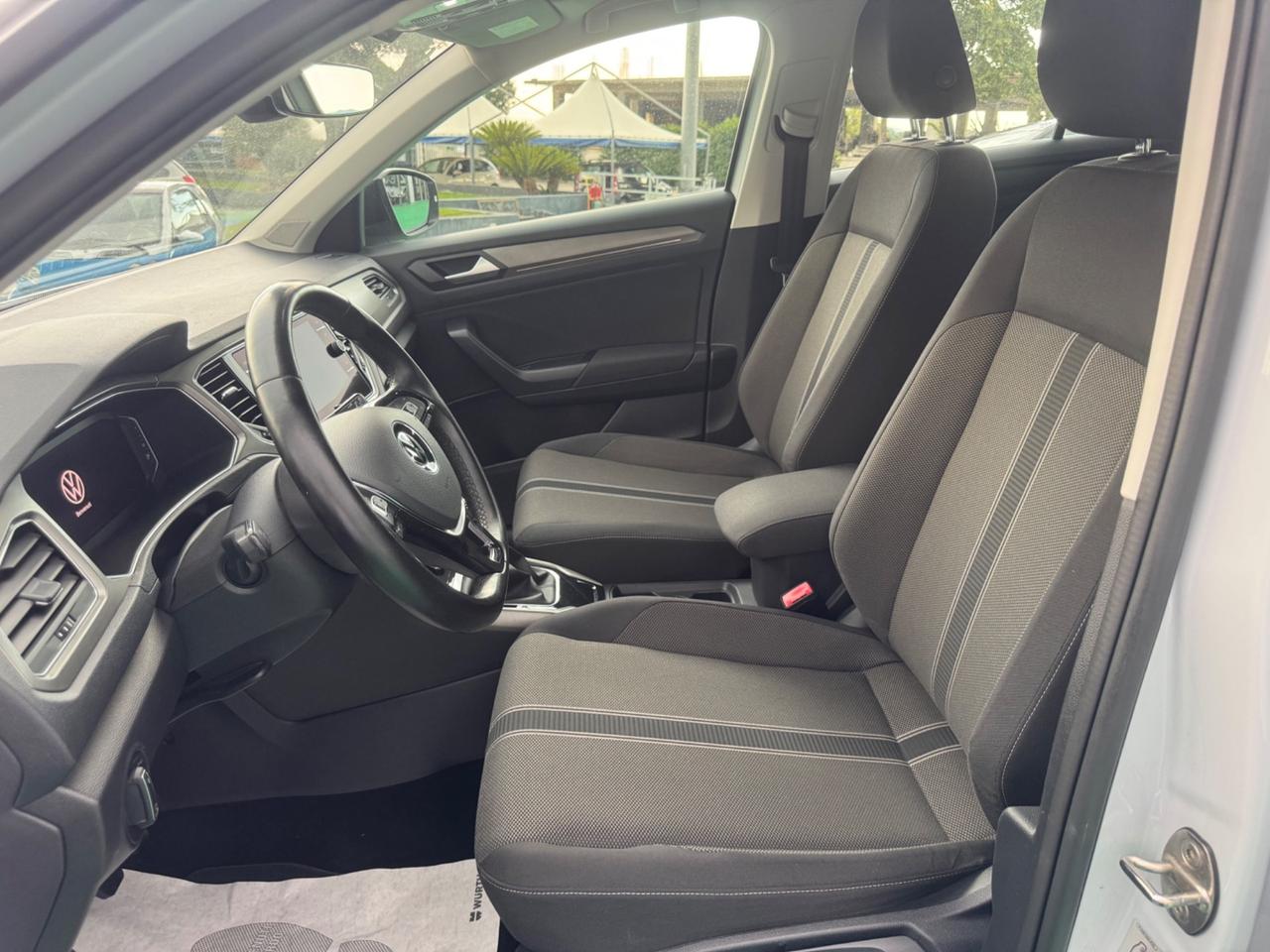 Volkswagen T-Roc 1.0 TSI Business BlueMotion Technology