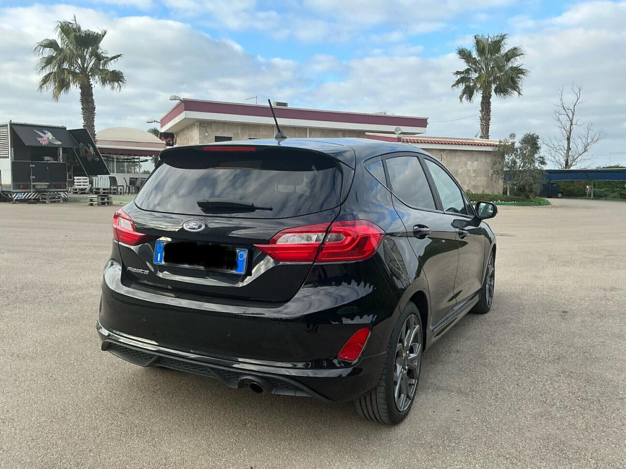 Ford Fiesta 1.5 TDCi 5 porte ST-Line