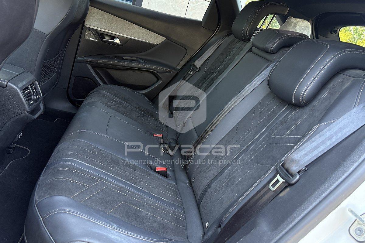 PEUGEOT 3008 Hybrid 225 e-EAT8 GT Pack