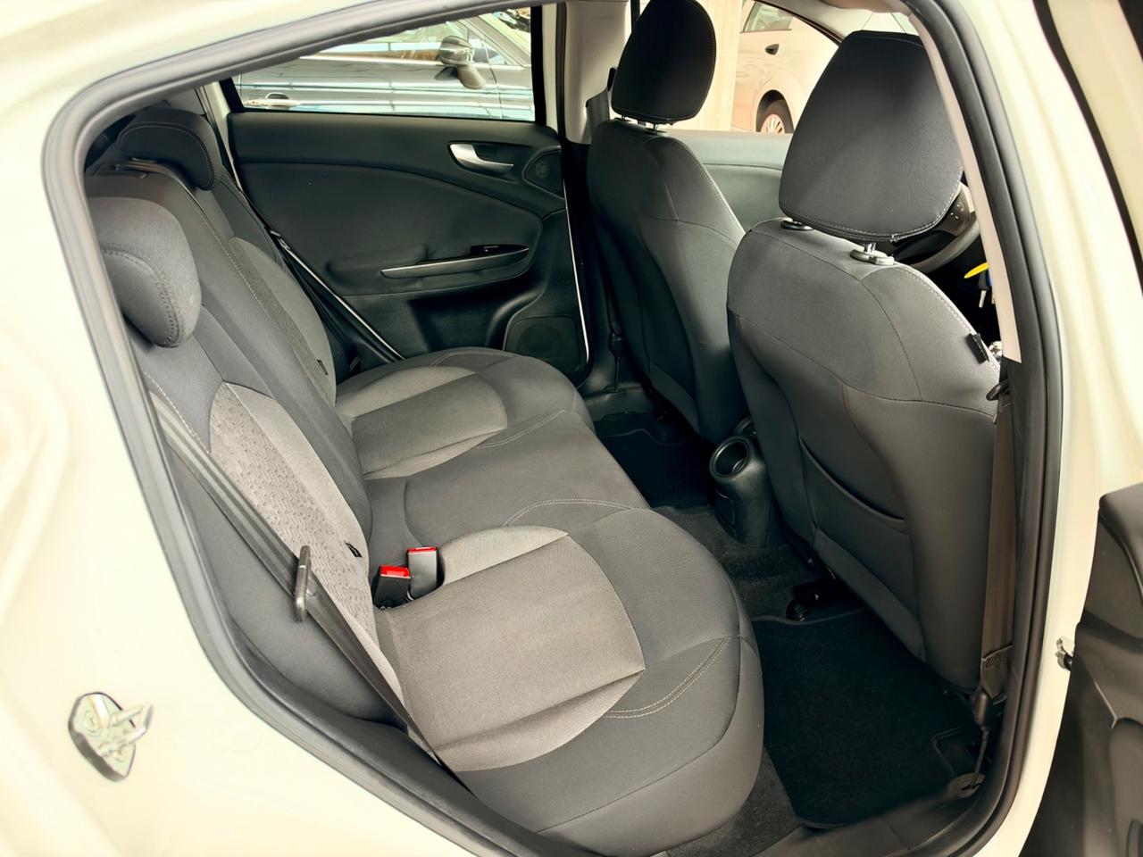 Alfa Romeo Giulietta 1.6 JTDm-2 105cv