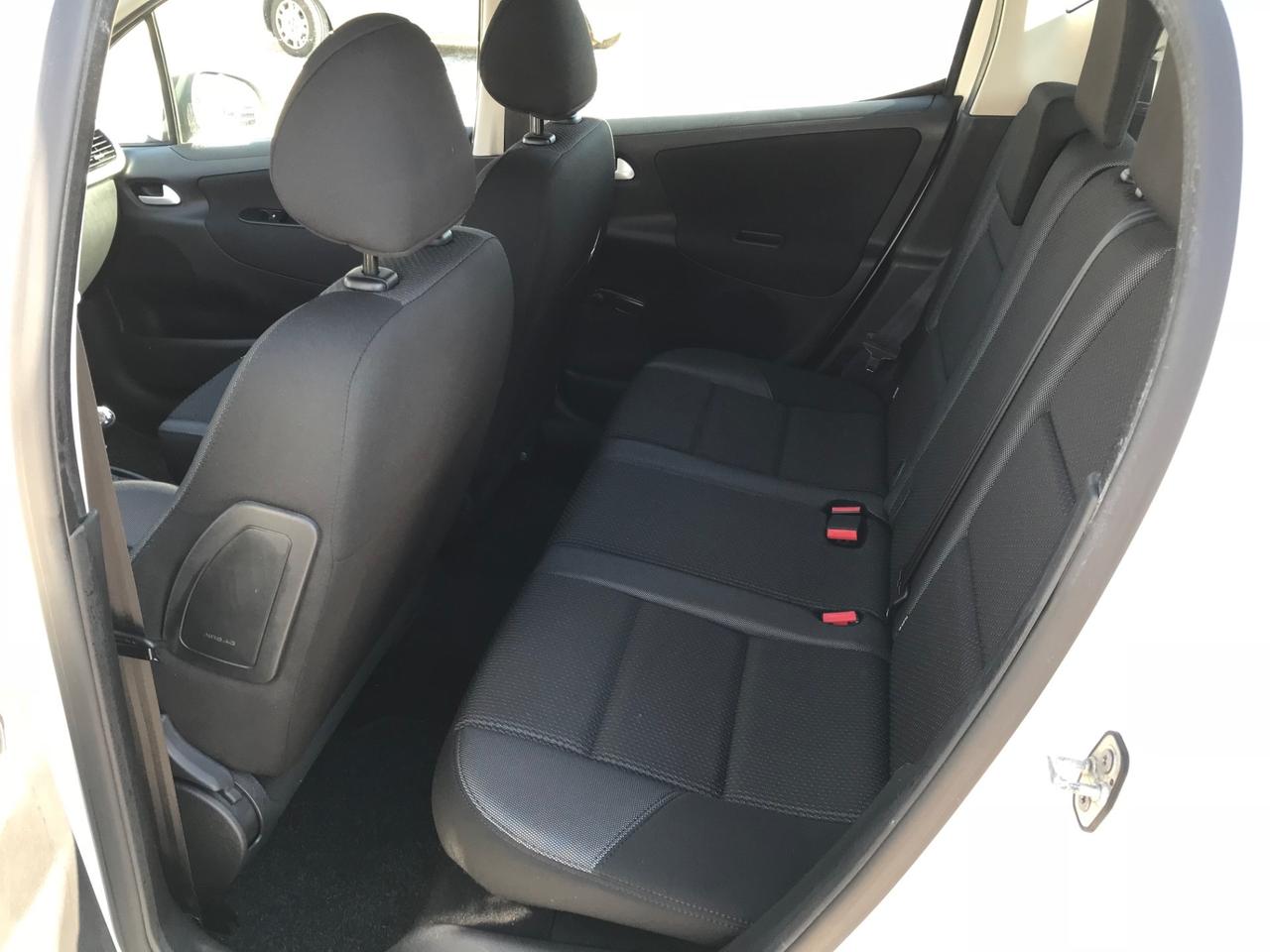 Peugeot 207 1.6 8V HDi 112CV SW Ciel Allure auto pari al nuovo