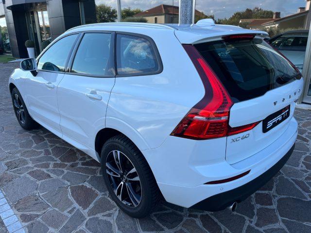 VOLVO XC60 B4 DIESEL GEARTRONIC MOMENTUM 197CV