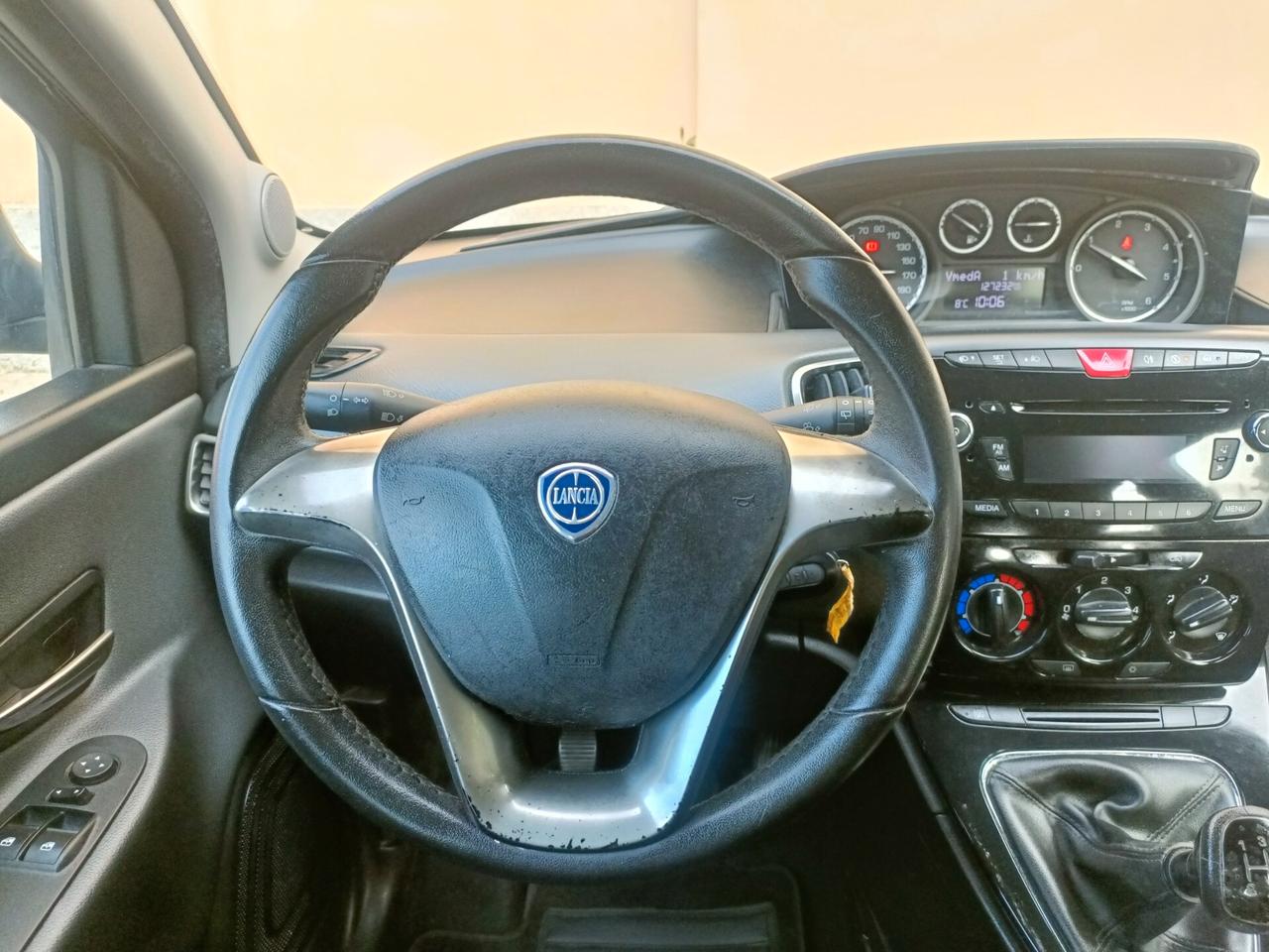 Lancia Ypsilon 1.3 MJT 16V 95 CV 5 porte S&S Gold