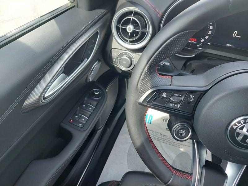 Alfa Romeo Giulia 2.0 T 280cv Competizione AT8 Q4
