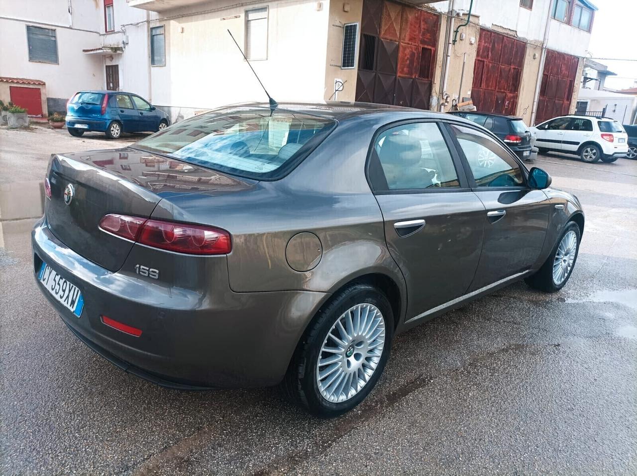 Alfa Romeo 159 1.9 JTDm Distinctive