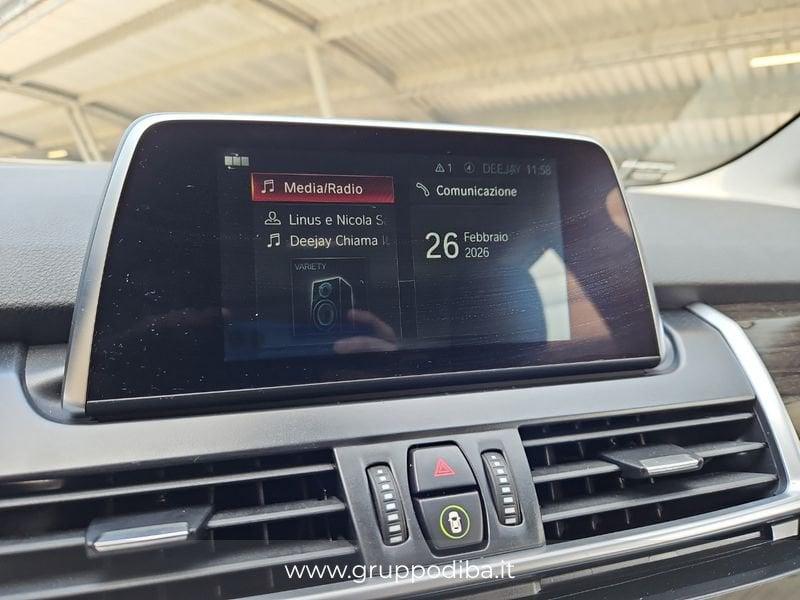 BMW Serie 2 Active Tourer Serie 2 F45 2014 Active Tourer 216d Active Tourer Luxury my17
