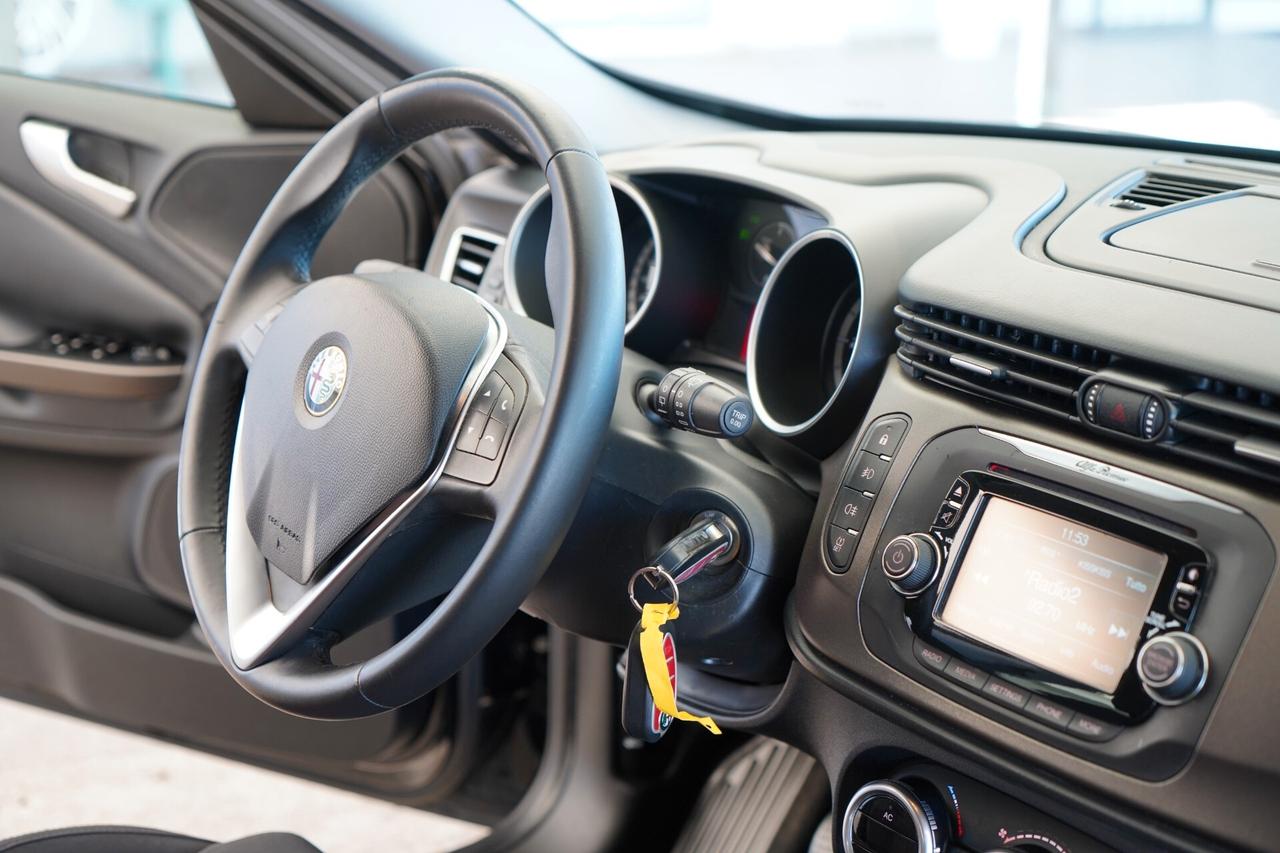 Alfa Romeo Giulietta 1.6 JTDm-2 105 CV Exclusive