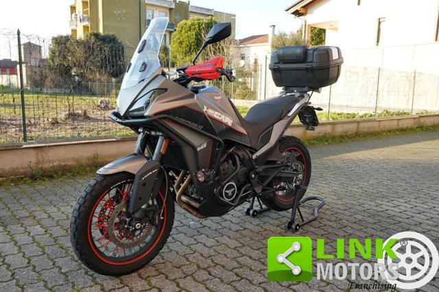 MOTO MORINI X-Cape 650 - 2023 - UNIPROPRIETARIO SOLO 3400 KM + ACCESSORI