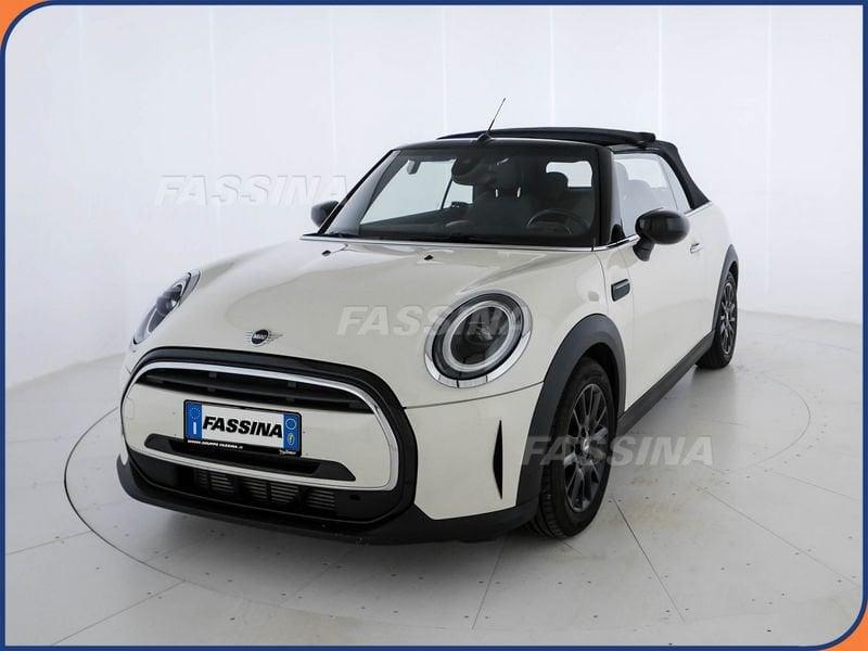 MINI Mini Cabrio Mini 1.5 Cooper Essential Cabrio 136cv