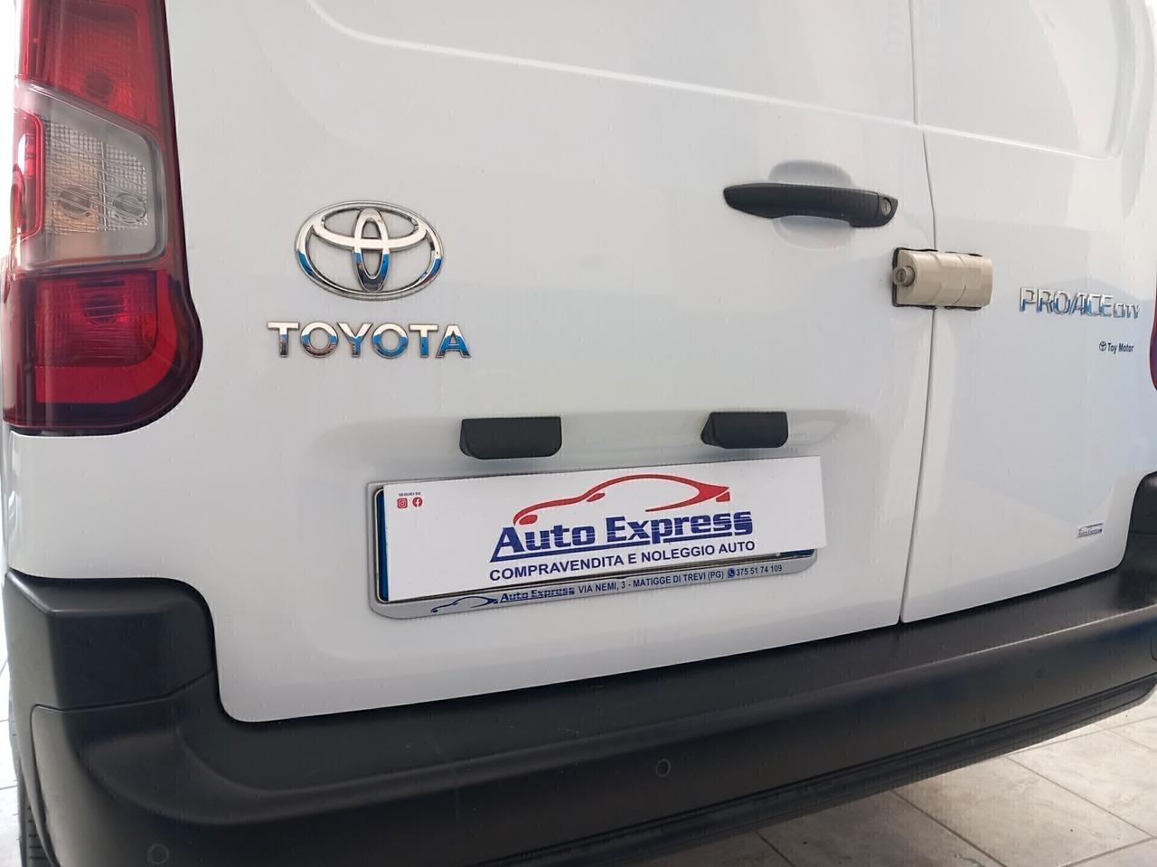 Toyota Proace City 1.5D anno 2022 74 mila km