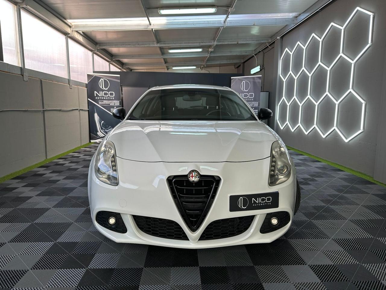 Alfa Romeo Giulietta 2.0 JTDm-2 140 CV Distinctive