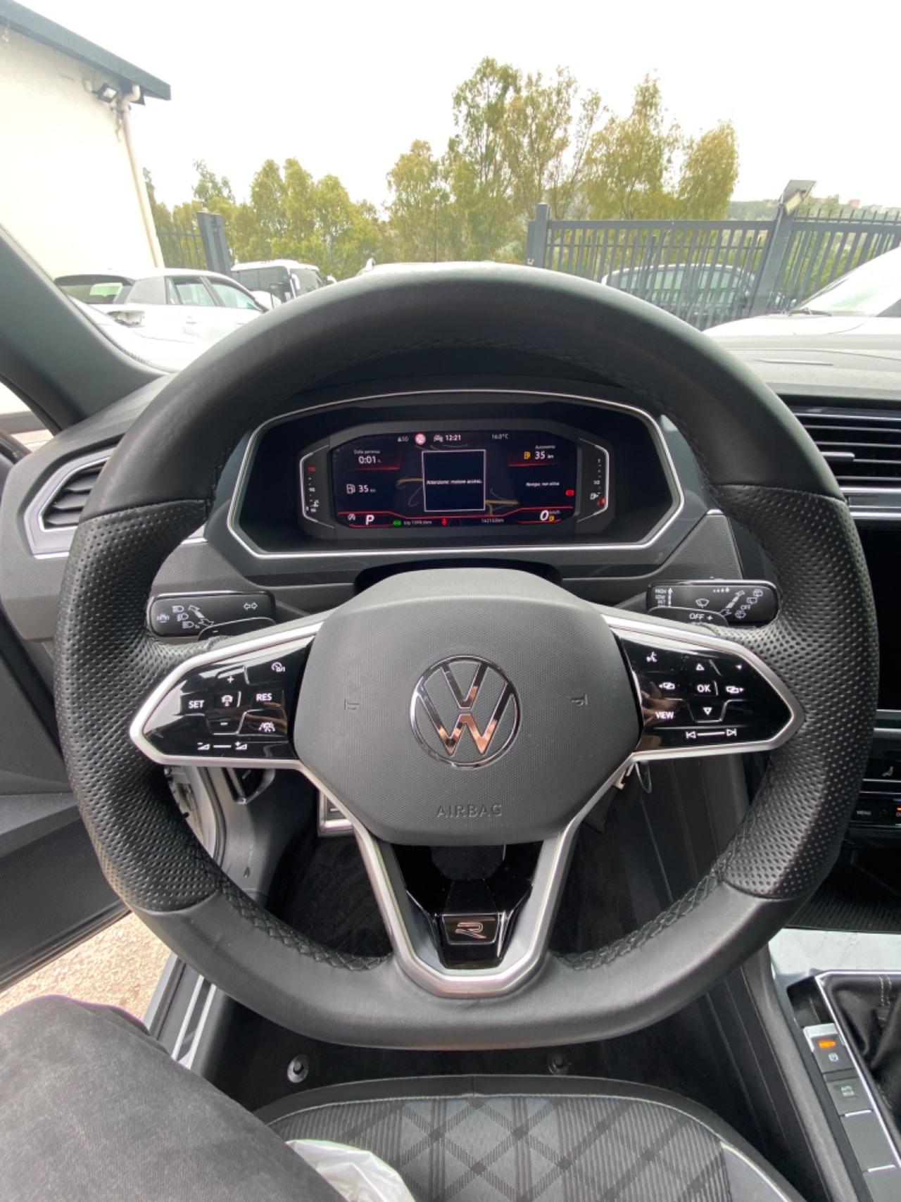 Volkswagen Tiguan 2.0 TDI 150 CV SCR DSG R-Line