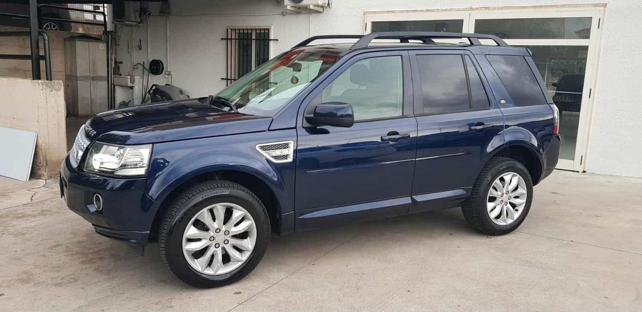 Land Rover Freelander2 2.2 SD4 S.W. SE
