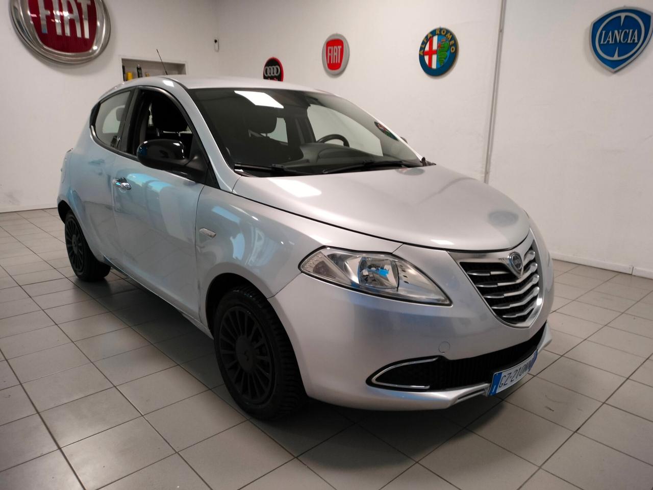 Lancia Ypsilon 1.2 BENZINA 5 PORTE 69 CV