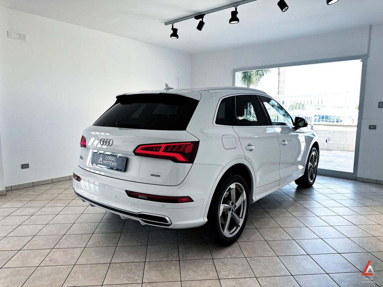 Audi Q5 40 TDI quattro S tronic S line plus