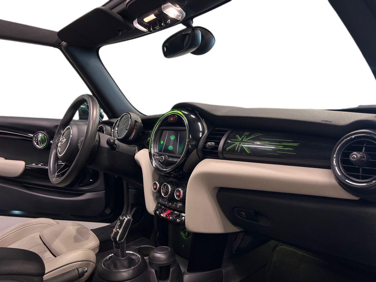 MINI Mini IV F57 2018 Cabrio - Mini Cabrio 1.5 Cooper D Boost auto