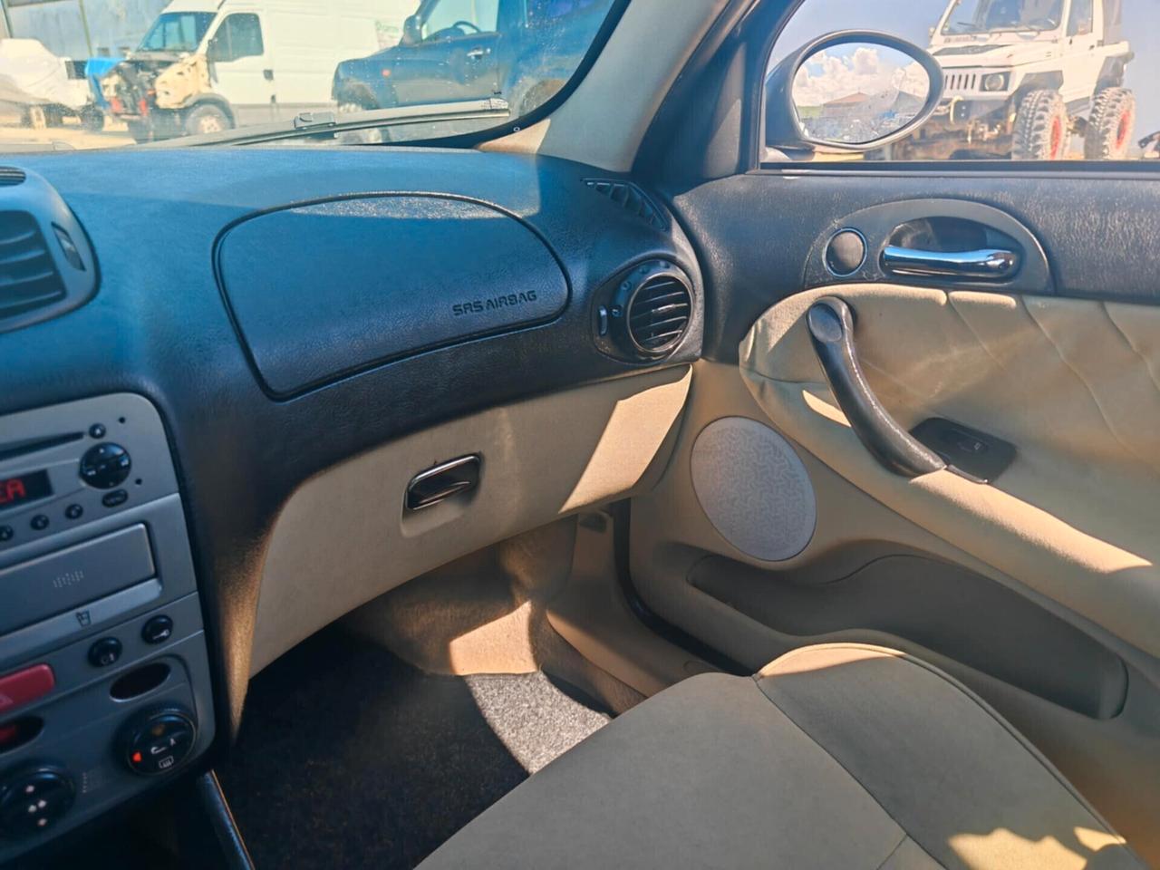 Alfa Romeo 147 1.9 JTD (120) 5 porte Collezione