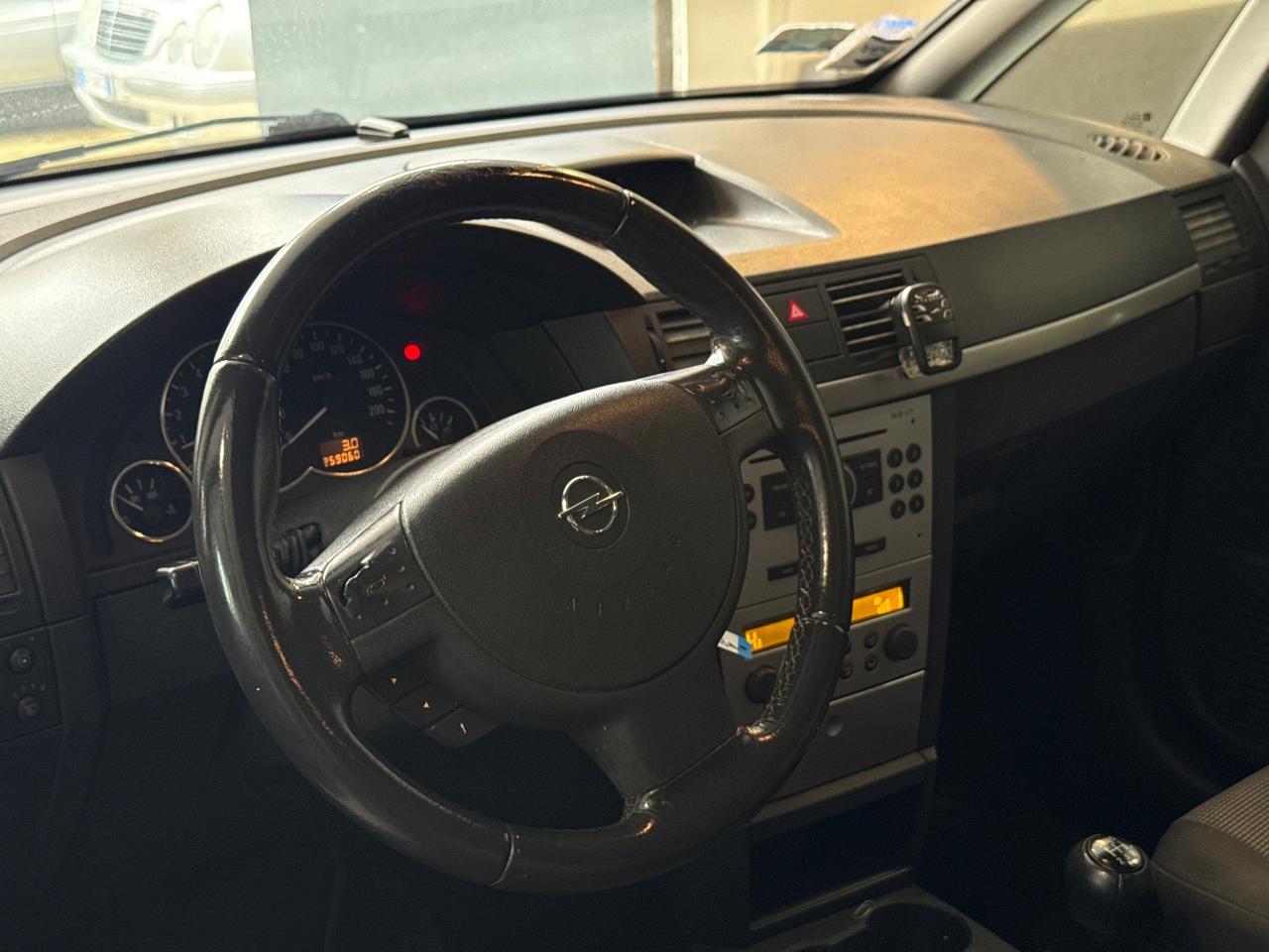 Opel Meriva 1.7d NEOPATENTATI