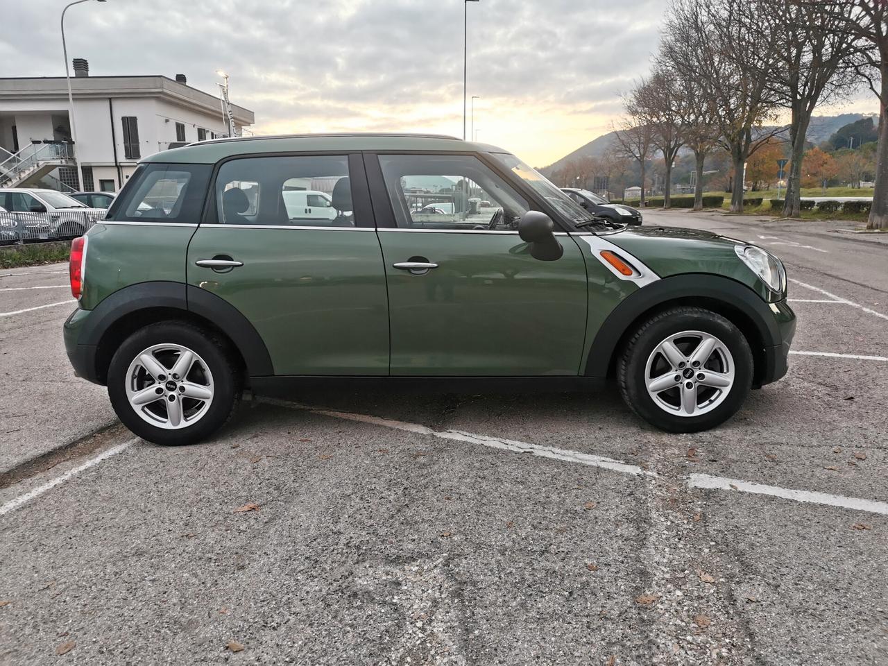 Mini One Countryman Mini 1.6 One D Countryman
