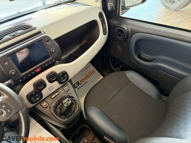 FIAT Panda 1.0 FireFly S&S Hybrid City Cross