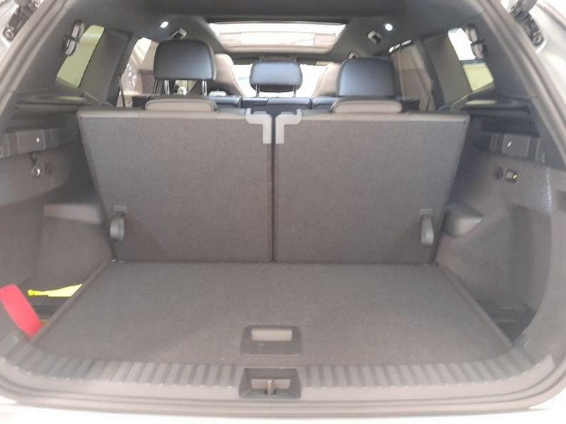 Volkswagen Tayron 2.0 TDI SCR R-Line Plus DSG