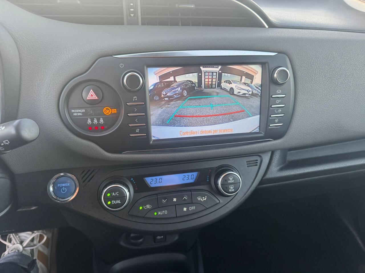 Toyota Yaris 1.5 Hybrid 5 porte Active