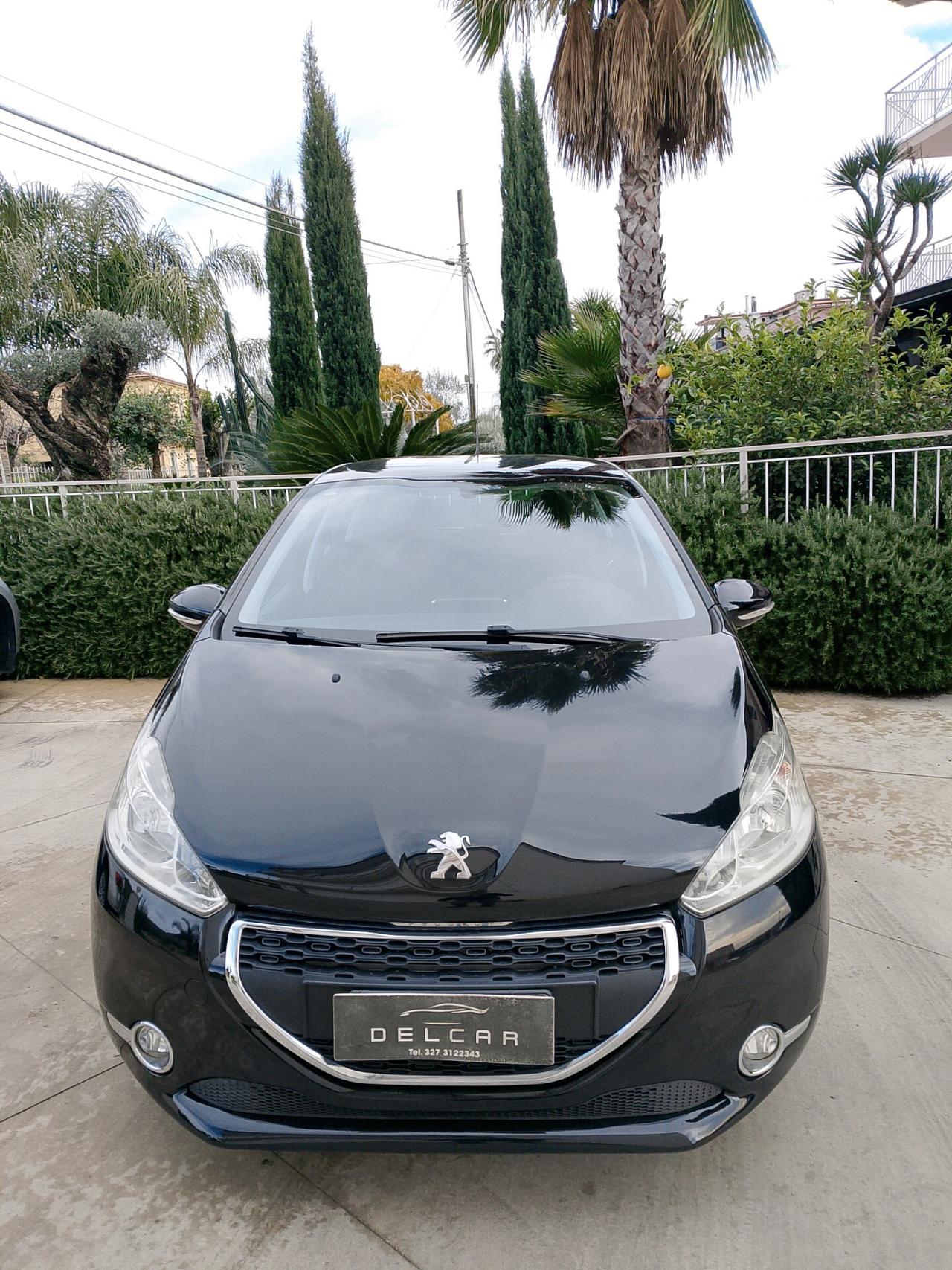 Peugeot 208 1.2 VTi 82 CV 5 porte Allure