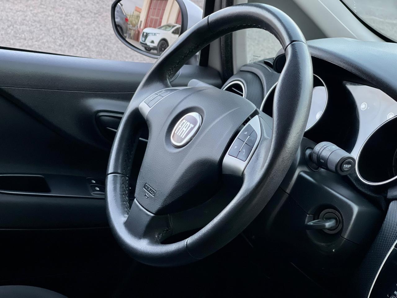 Fiat Punto 1.2 benzina 2017 - NEOPATENTATI