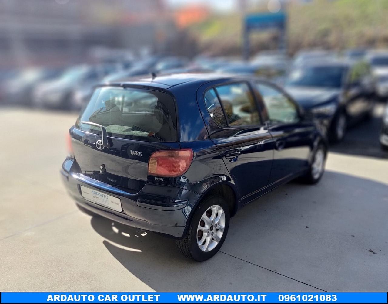 Toyota Yaris 1.0 Sol