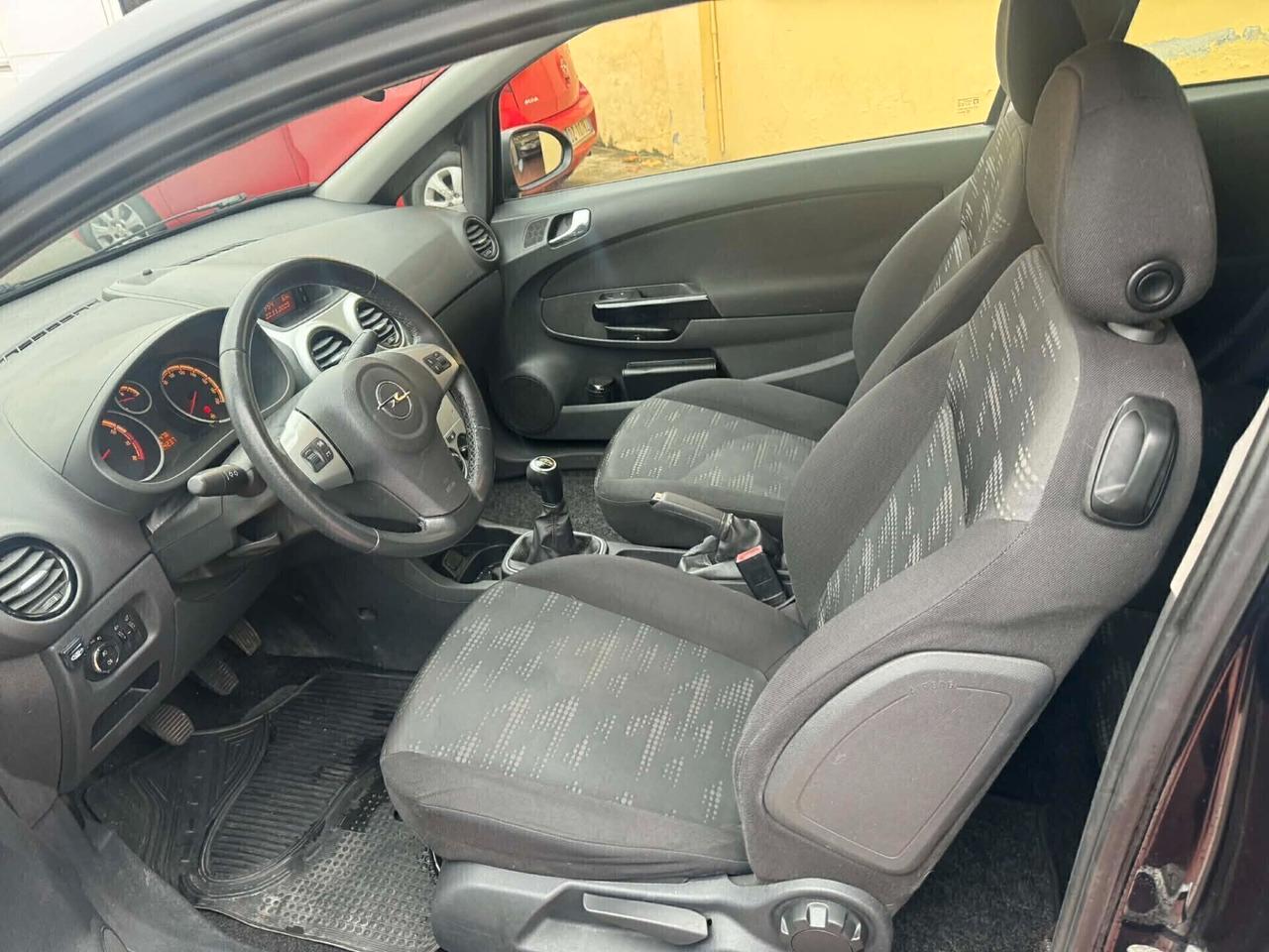 Opel Corsa 1.2 Benz/Metano 3 porte 170.000 KM