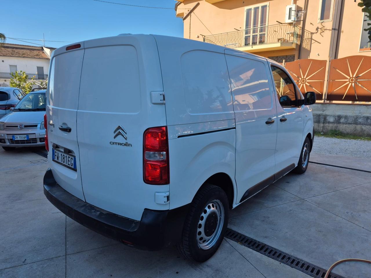 Citroen Jumpy 2.0 BlueHDi 140 S&S PL-TN Furgone M Club
