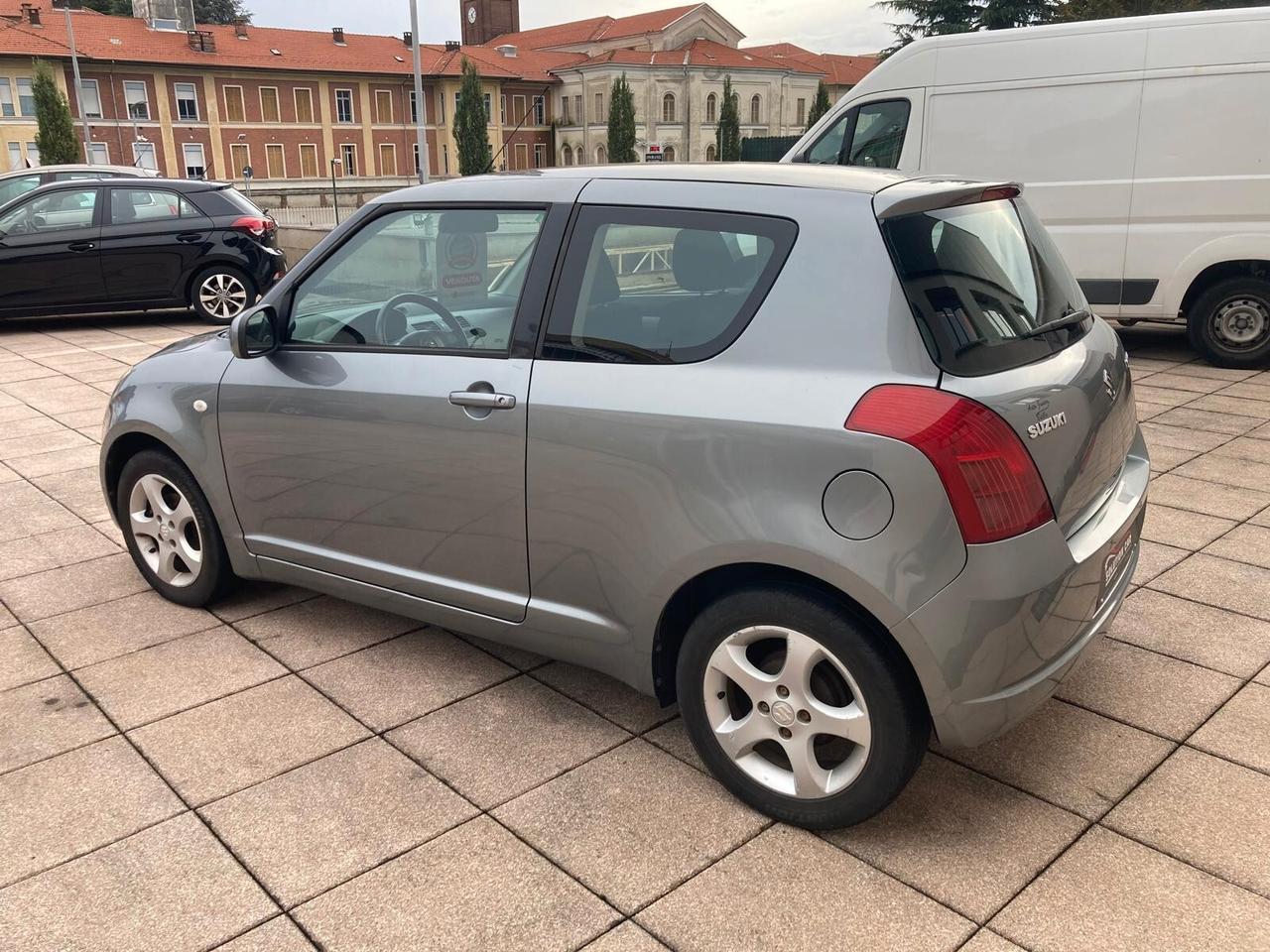 Suzuki Swift 1.3 3p. GL