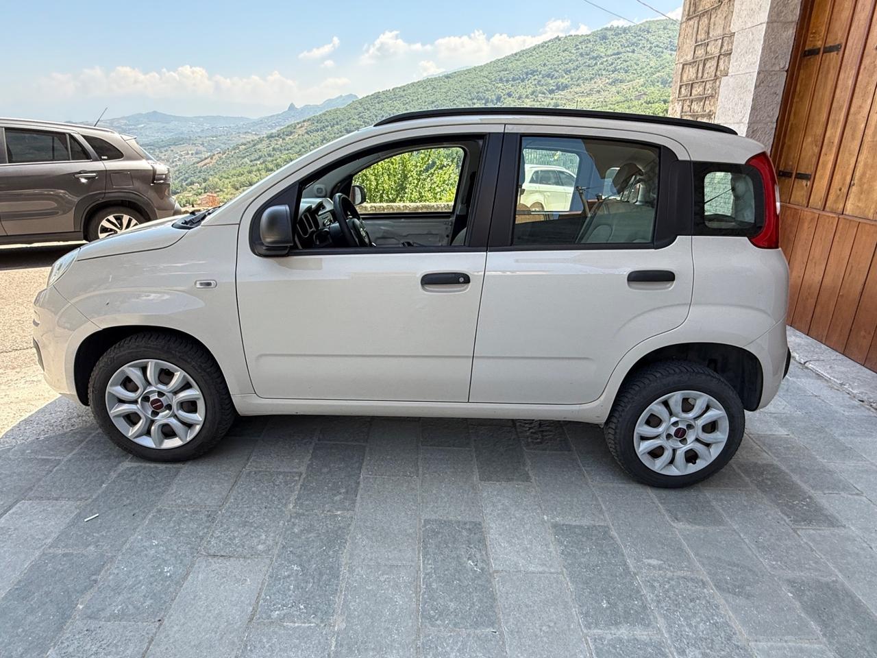 Fiat Panda 0.9 TwinAir Turbo Natural Power Lounge
