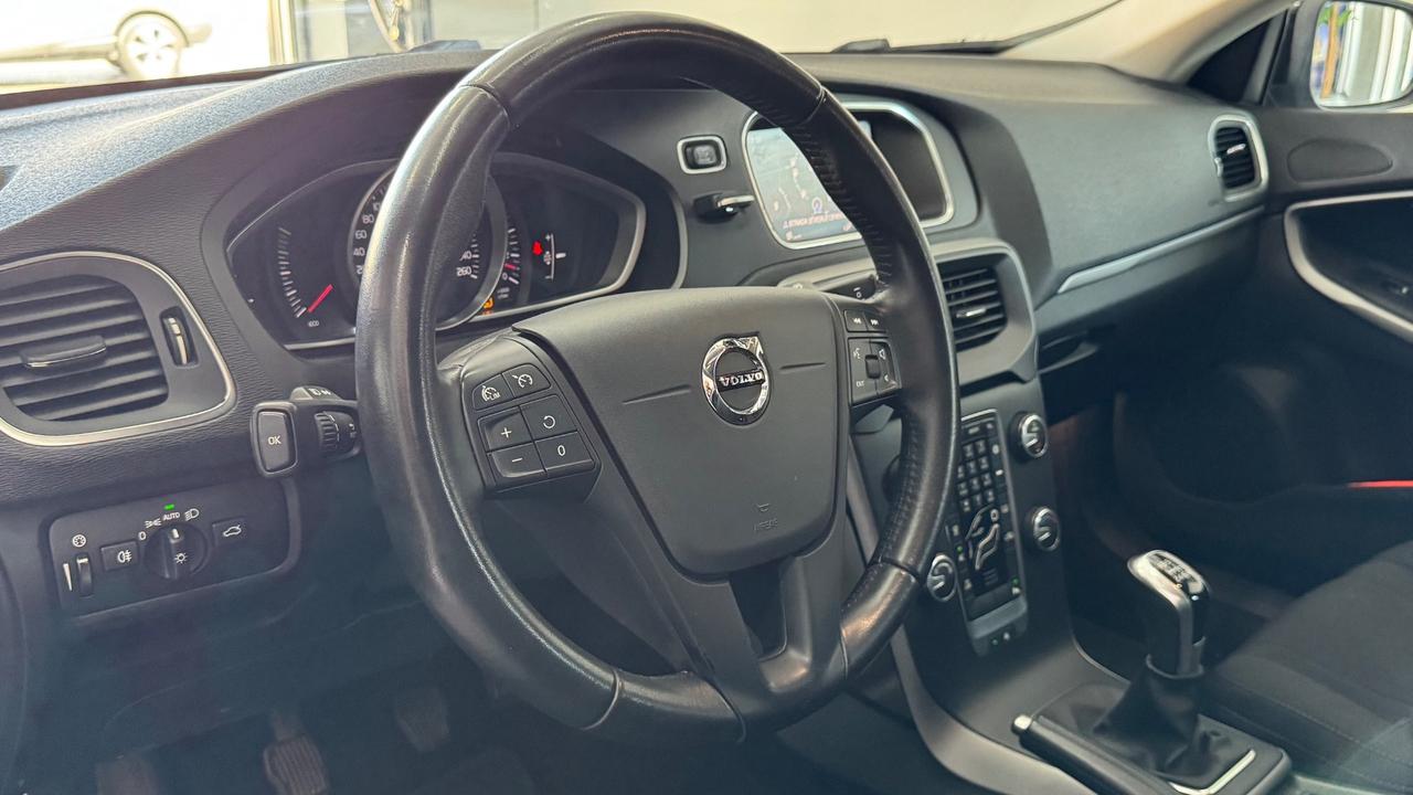 Volvo V40 2.0 120 Cv D2 Momentum-2017