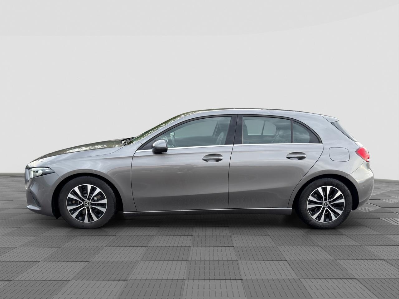 MERCEDES Classe A (W177) A 180 d Automatic Business Extra