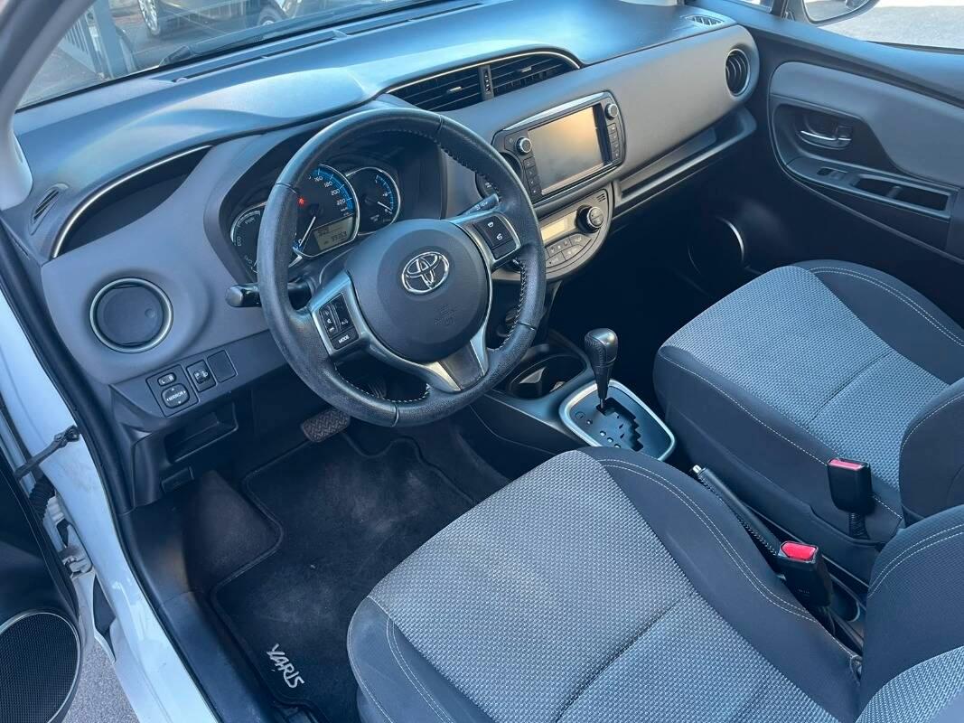 Toyota Yaris 1.5h Active 5p