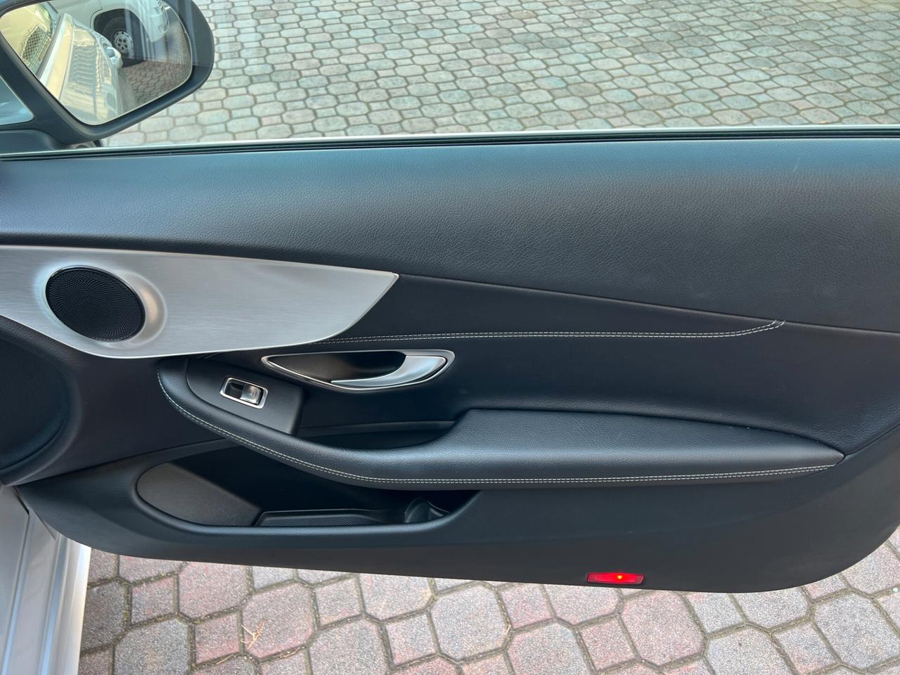 Mercedes-benz C 220 C 220 d Auto 4Matic Coupé Premium Plus