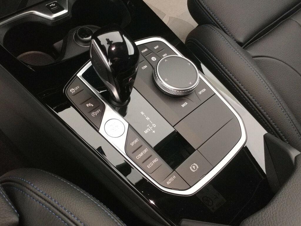 BMW Serie 1 5 Porte 120 d SCR Advantage xDrive Steptronic