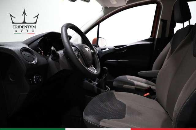Ford Tourneo Courier 1.5 tdci 75cv plus E5