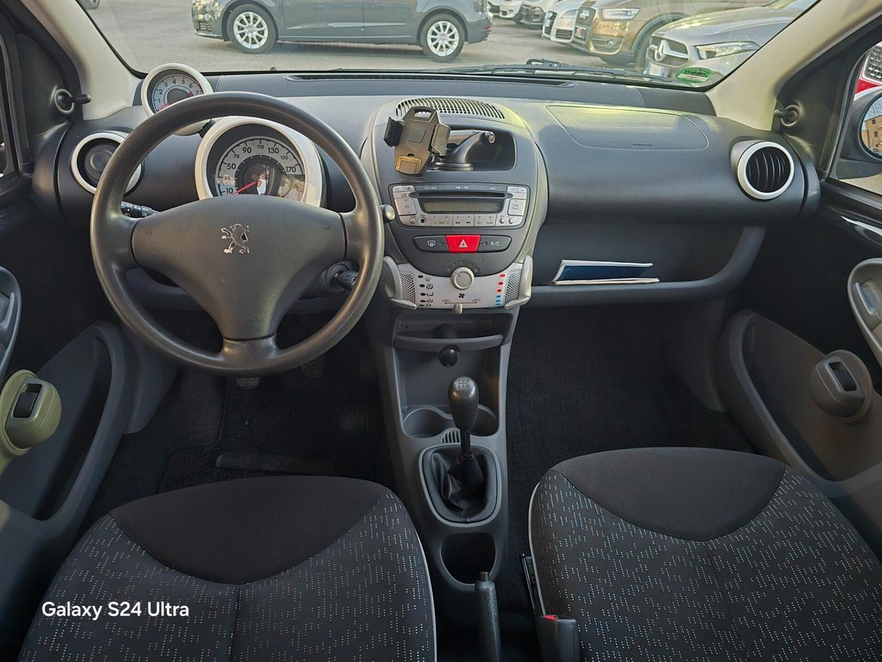Peugeot 107 1.0 68CV 5p. Urban Move