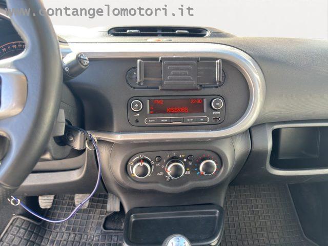 RENAULT Twingo SCe EDC La Parisienne