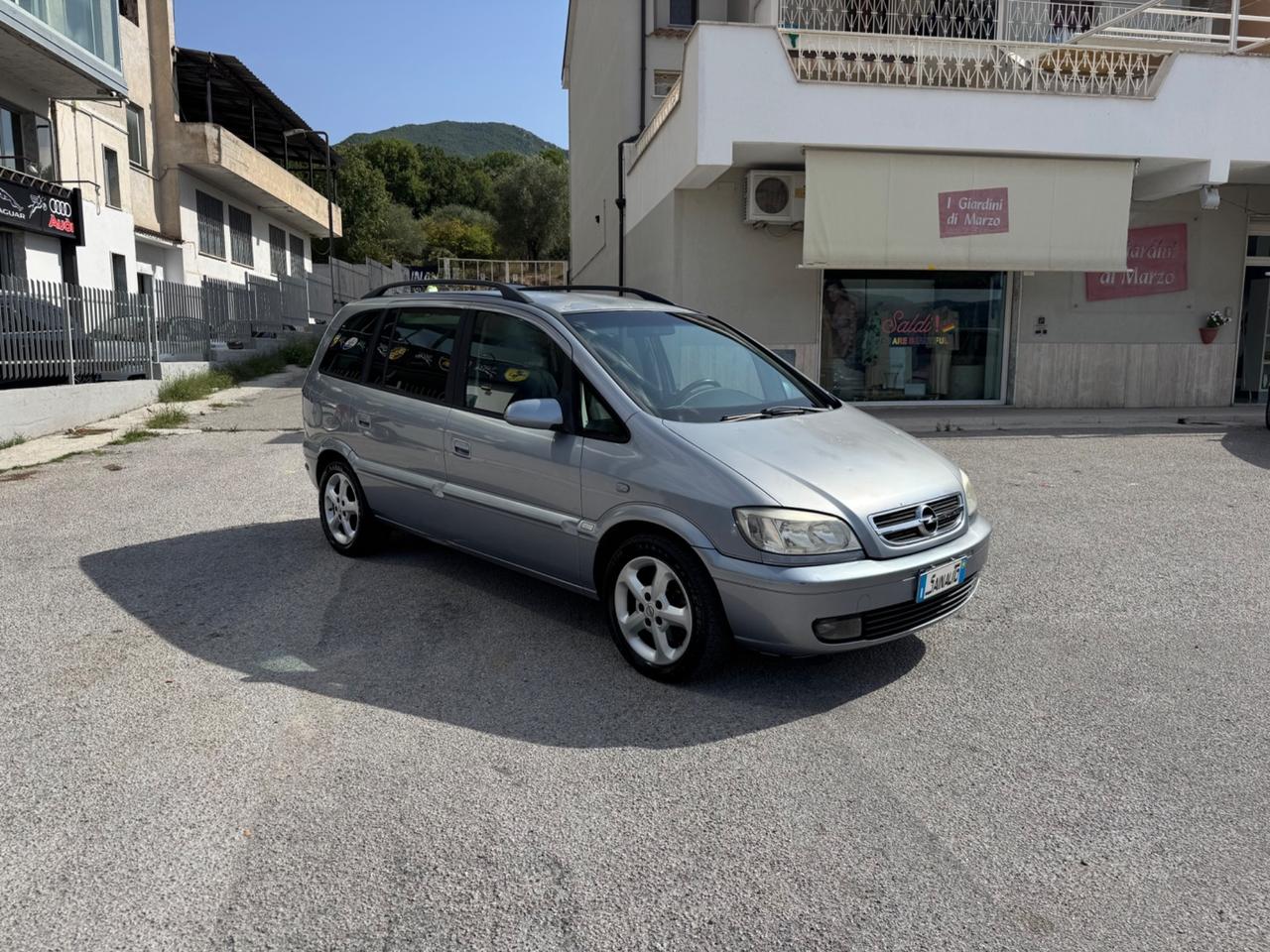 Opel Zafira 2.0 16V DTI 7 POSTI cat Sport Design Edition