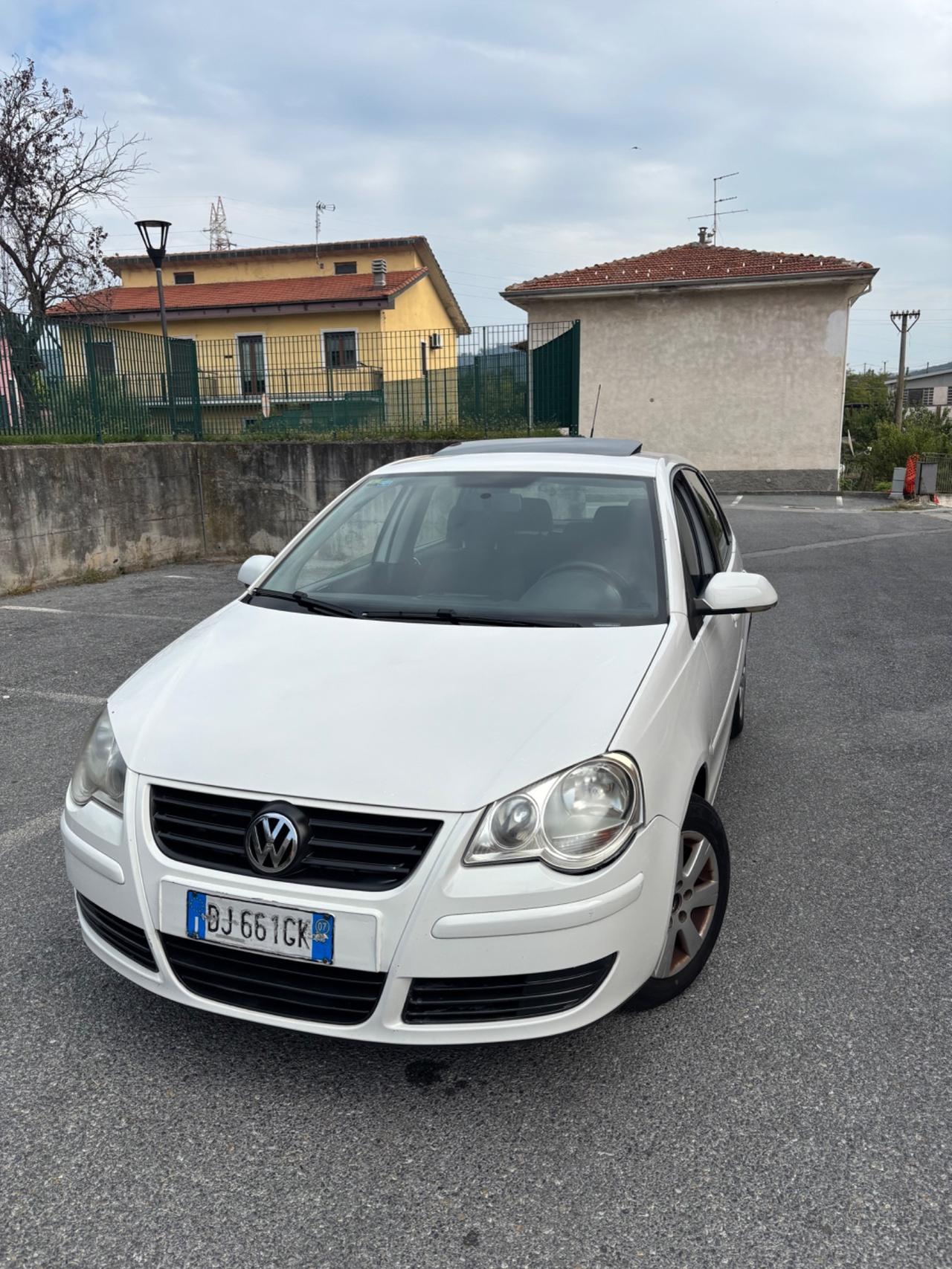 Volkswagen Polo 1.4/80CV 16V 5p. Comfort. BiFuel G