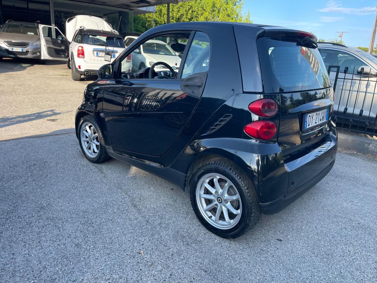 Smart ForTwo 1000 52 kW coupé pure