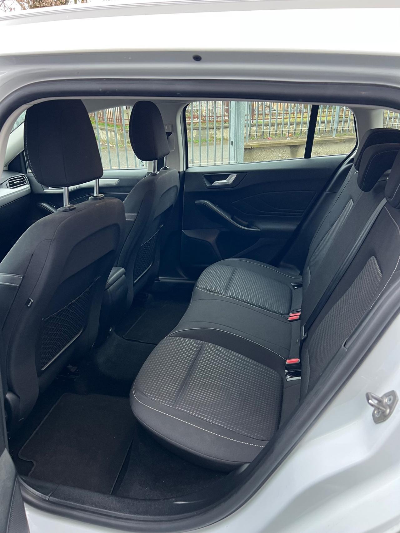 Ford Focus 1.5 d 120 CV automatico SW ST-Line ANCHE NEOPATENTATI