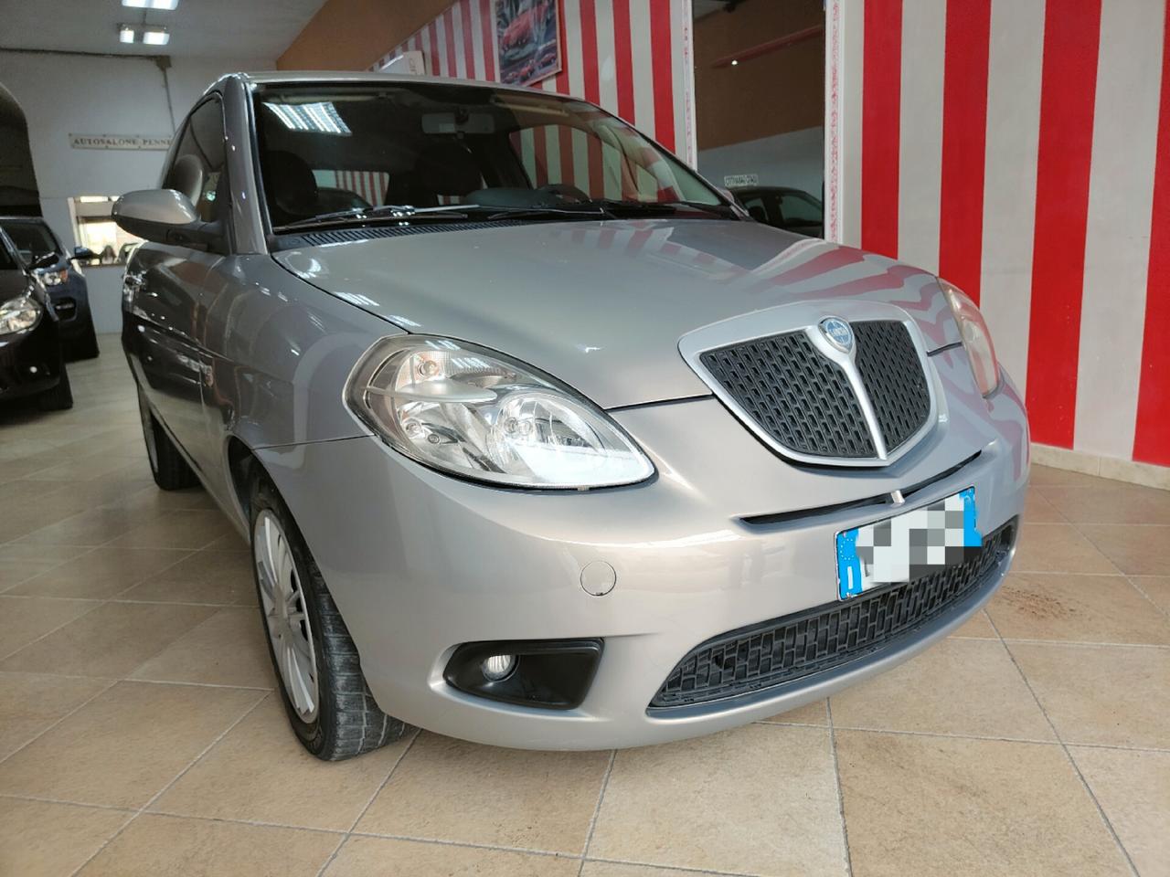 LANCIA YPSILON 1.3 MJT 75 CV - 2009