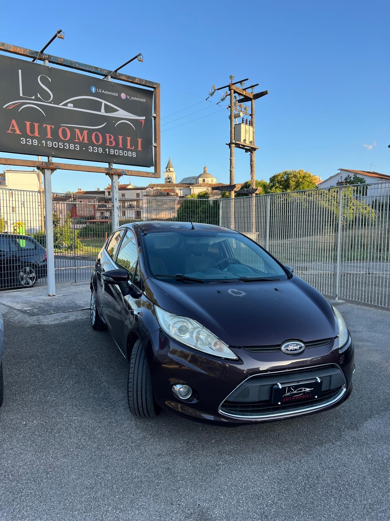 Ford Fiesta 1.4 5 porte Bz.- GPL Titanium