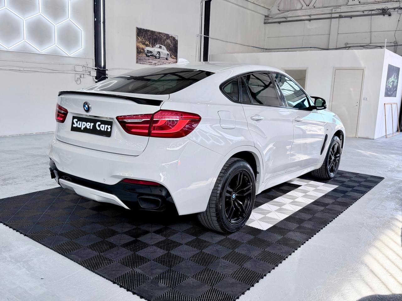 BMW X6 xDrive40d 313CV M-Sport FULL OPZ 2016 EU6