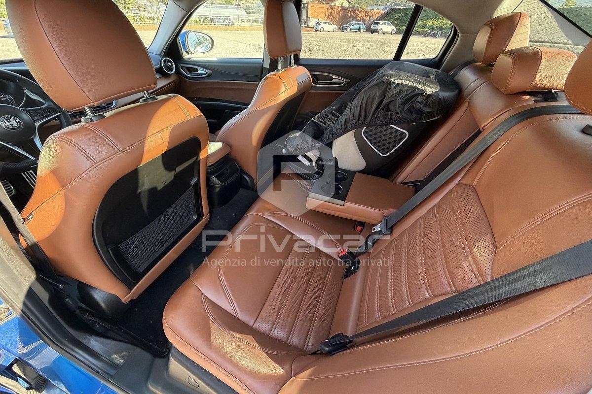 ALFA ROMEO Giulia 2.2 Turbodiesel 210 CV AT8 AWD Q4 Veloce