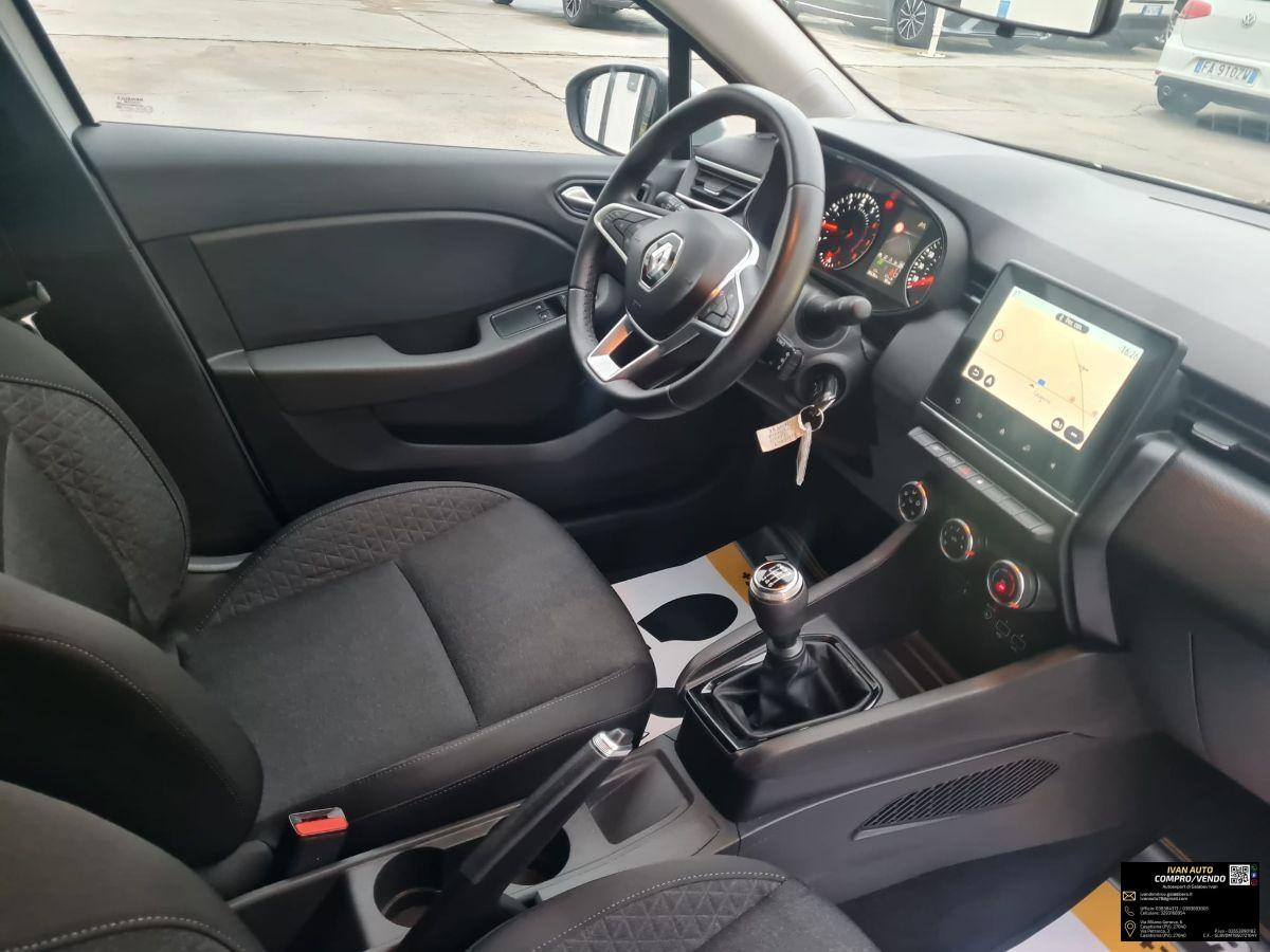 RENAULT Clio Benzina-Neopatentati-Anno 2022
